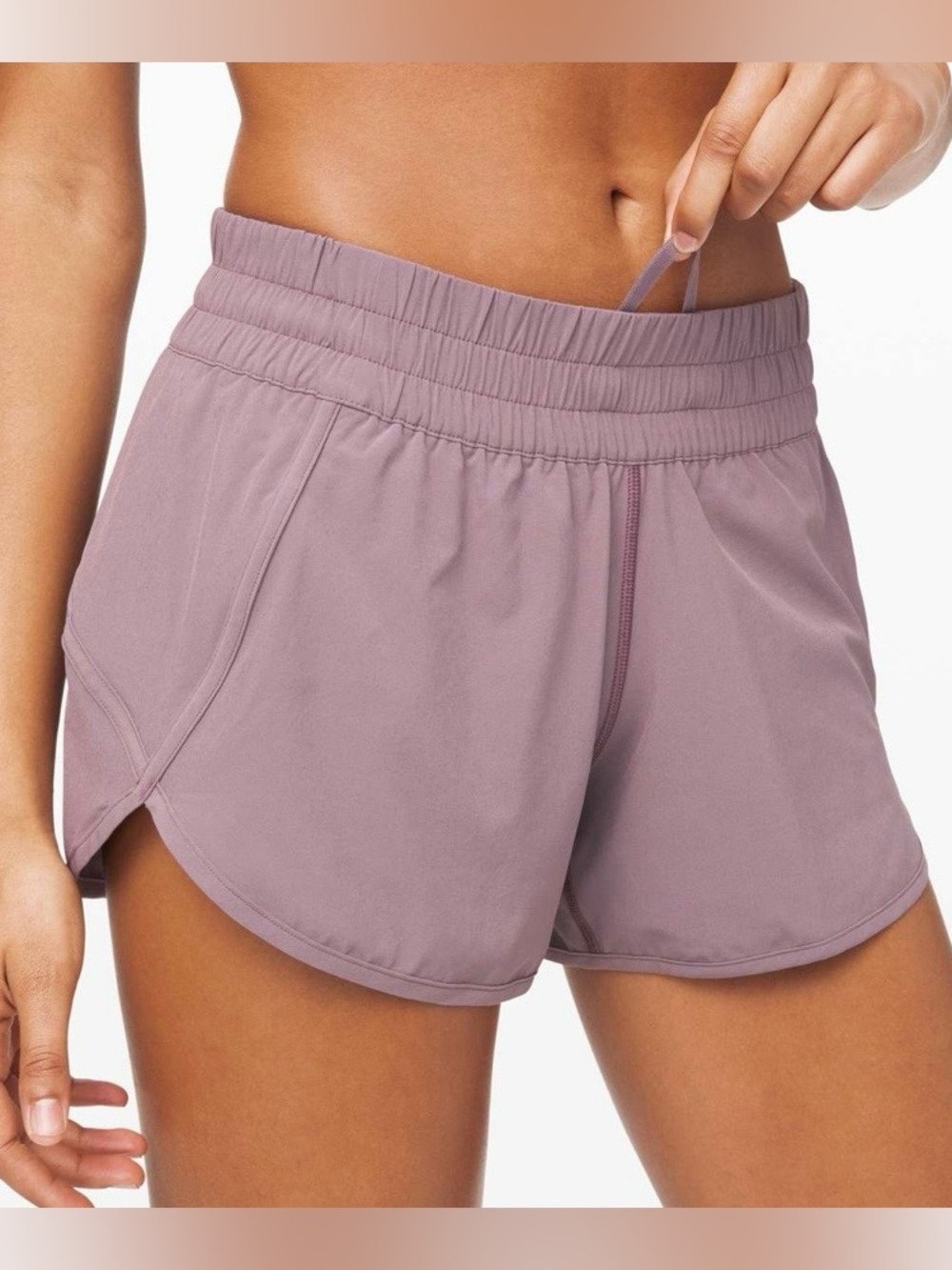 Lululemon Tracker Short V 4" Size 4 Mauve W7AZ2S - Picture 1 of 14